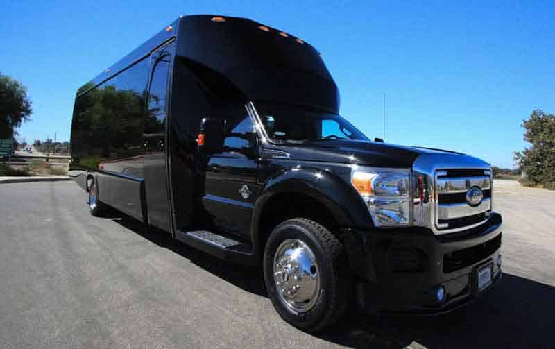 Laredo 30 Passenger Party Bus Black